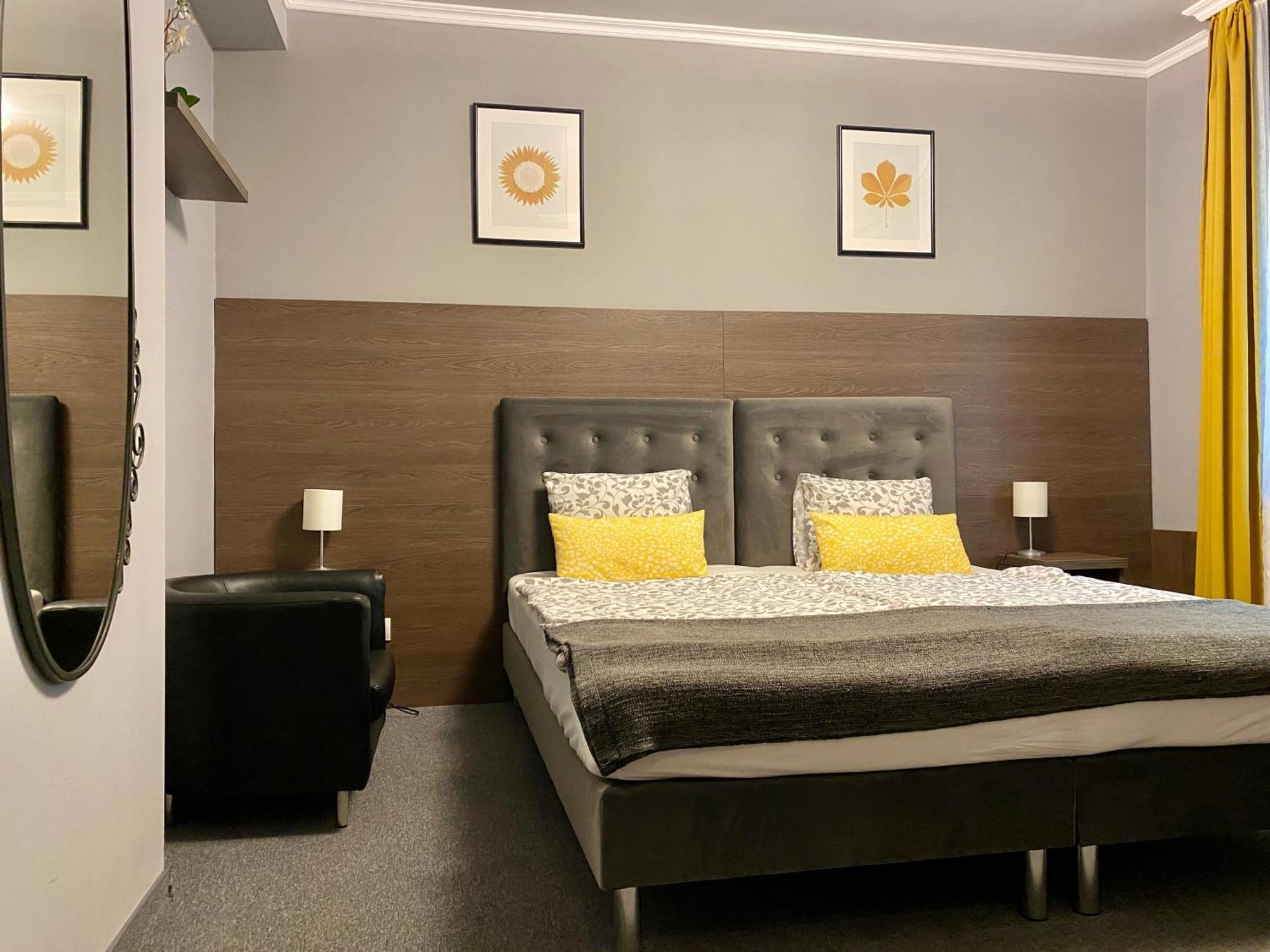 Bellevue Vendeghaz 2 Hotel Vác Екстериор снимка