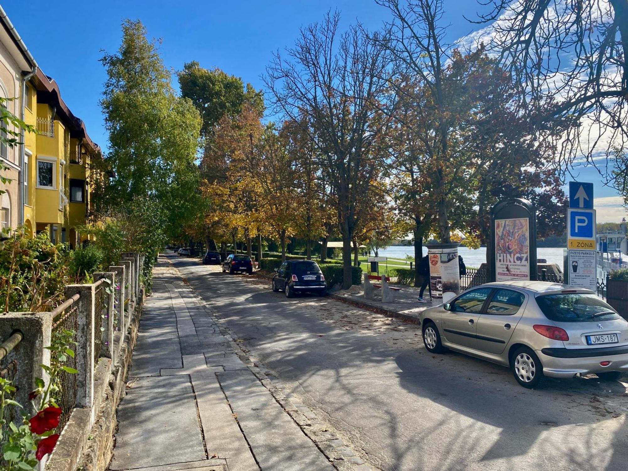 Bellevue Vendeghaz 2 Hotel Vác Екстериор снимка